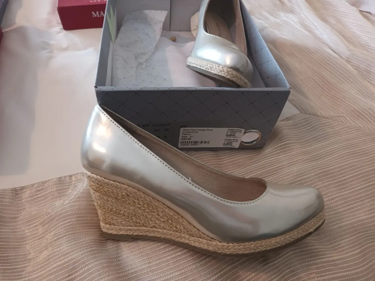4 Pairs Ladies Size 37 Shoes - Image 2