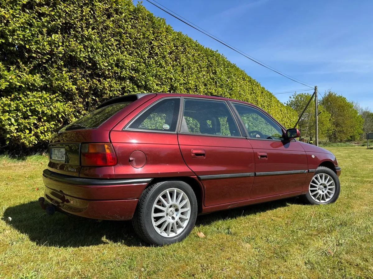 Opel Astra F 1.4 8V - Image 4