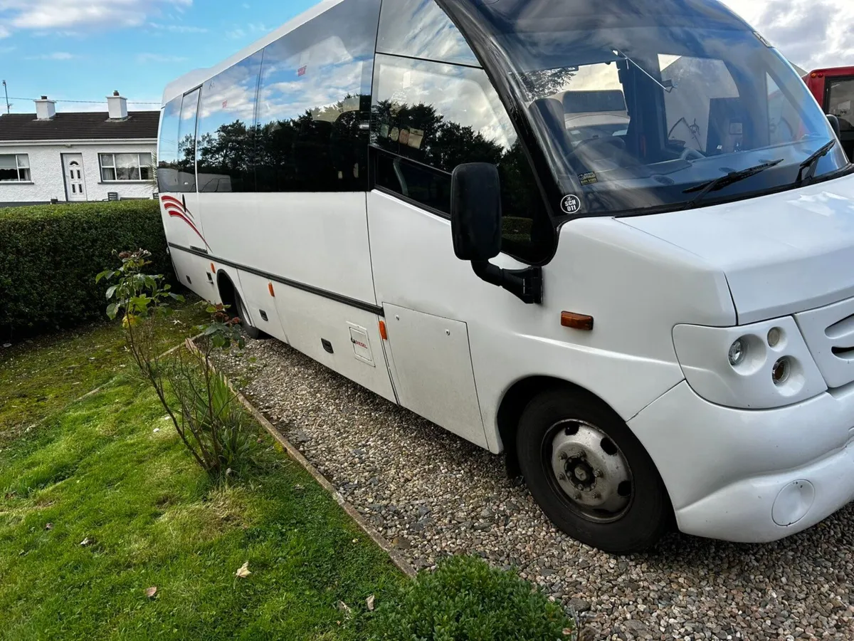 Mercedes-Benz Vario 2006 - Image 2