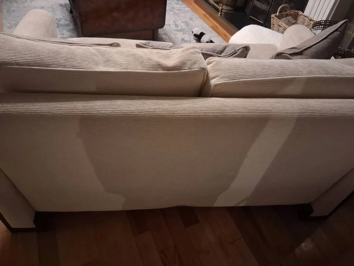Double seater couch - Image 4