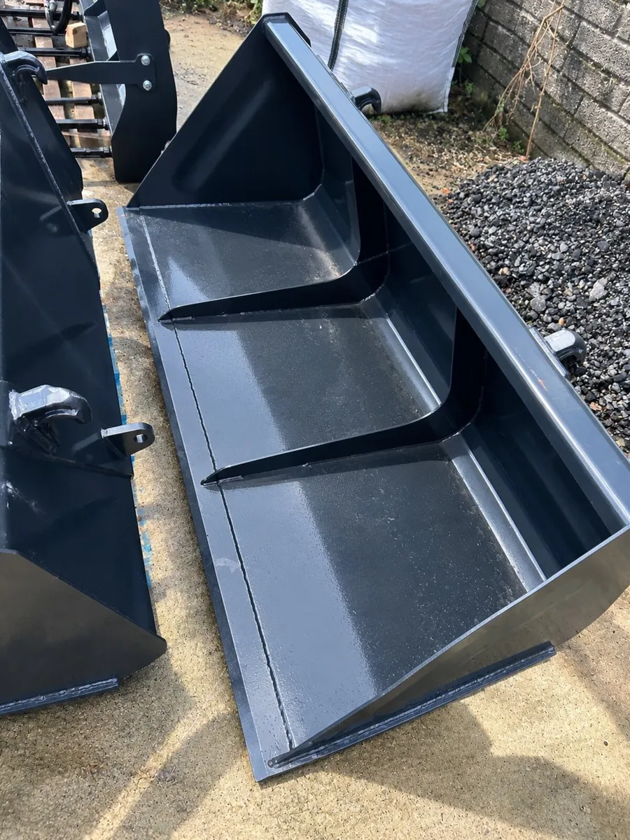 Front Loader Bucket/Grabs - Image 2
