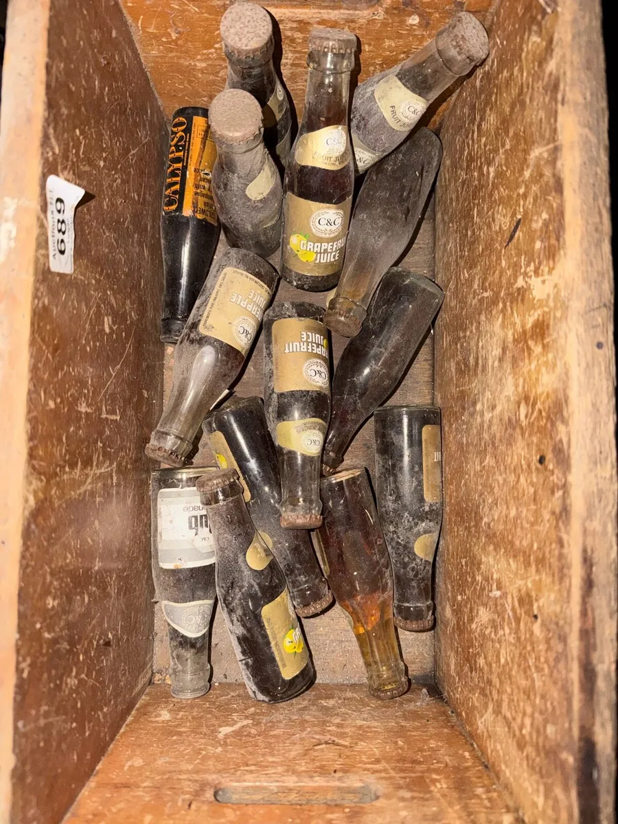 Vintage antique and collectible - Image 2