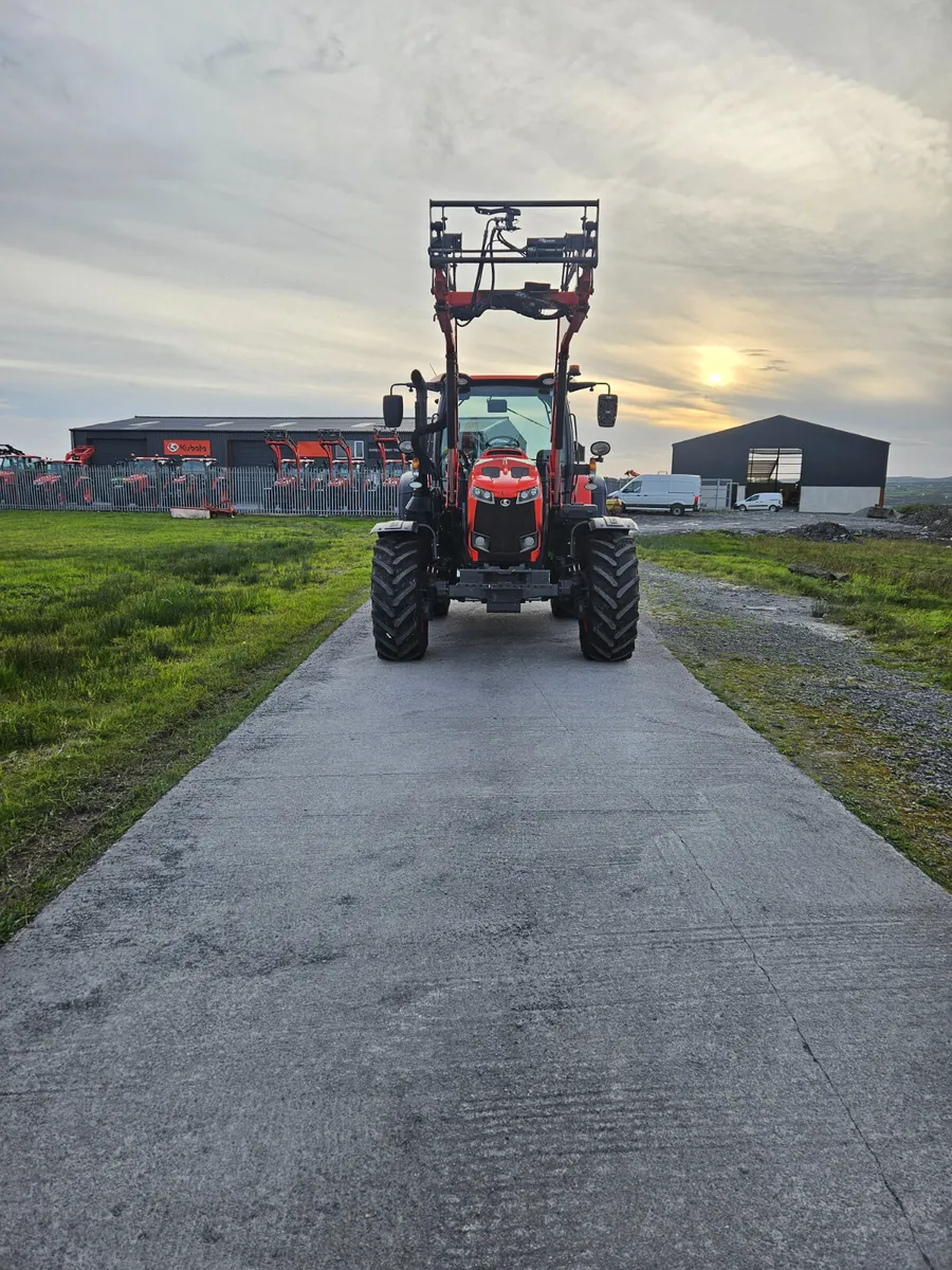 Kubota M6-142 - Image 2