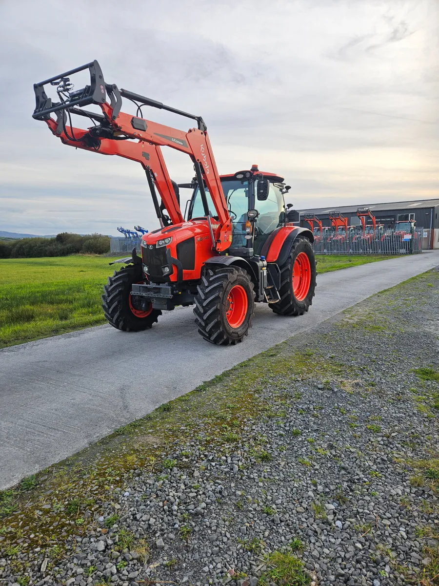 Kubota M6-142 - Image 1