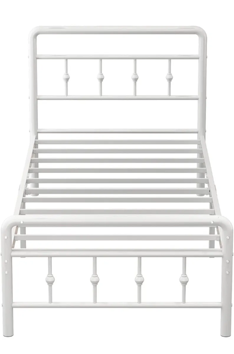 Single Bed Frame with Victorian Headboard, 90 x 19 - Image 4