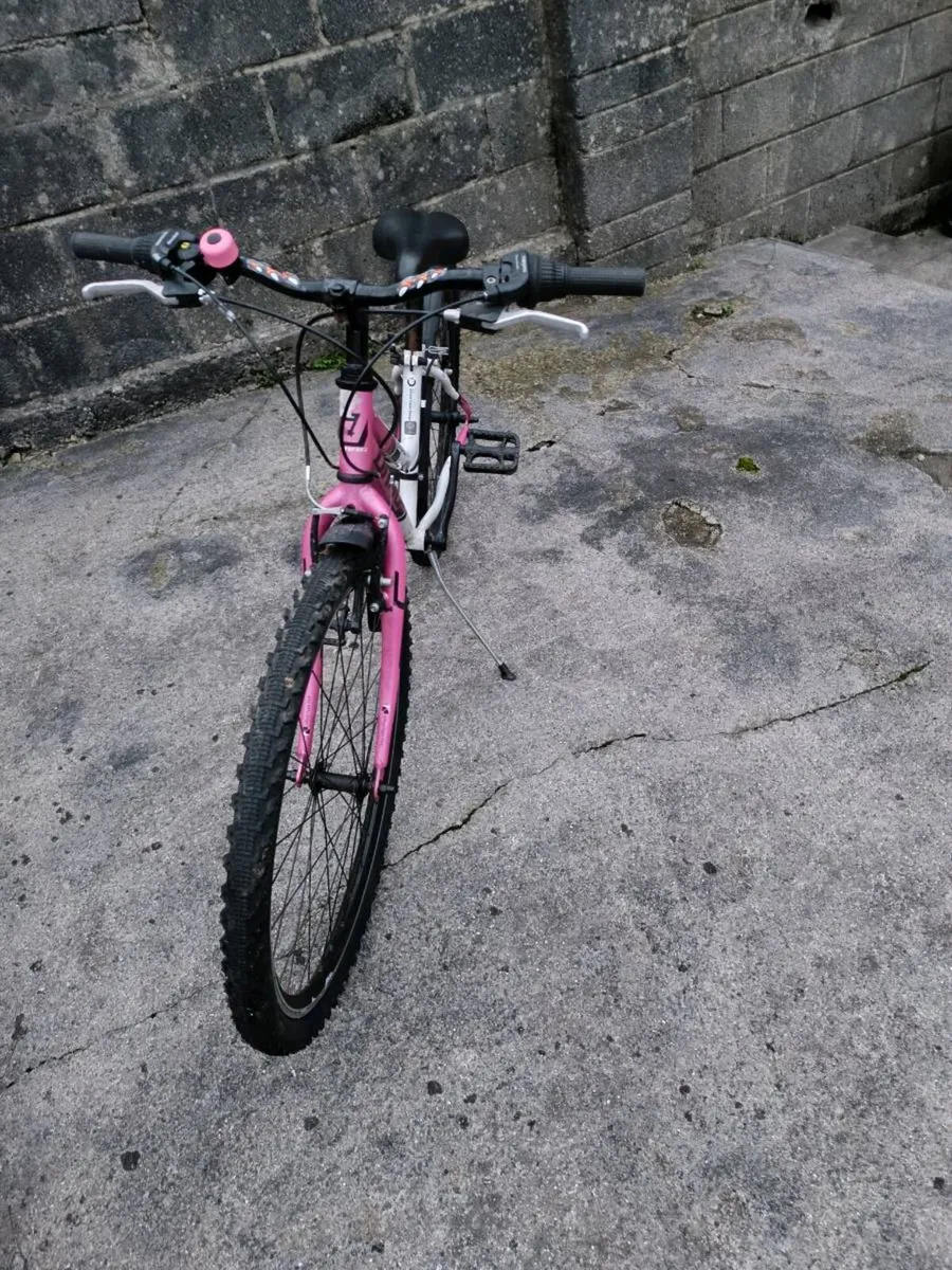 Child's Bike - Image 2