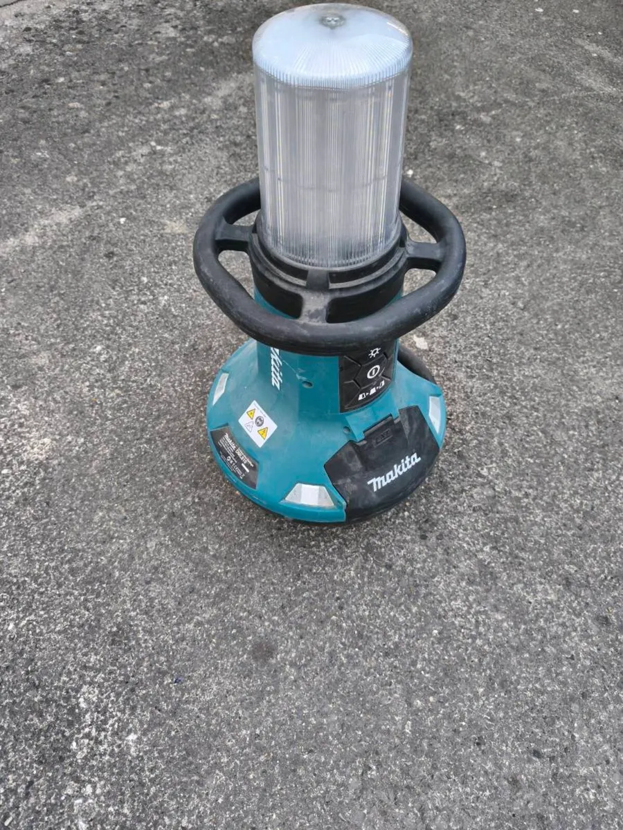 Makita dome light - Image 1