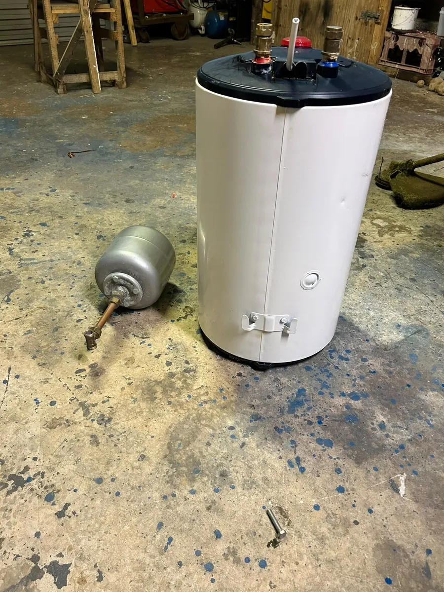 30l Atlantic water heater - Image 1