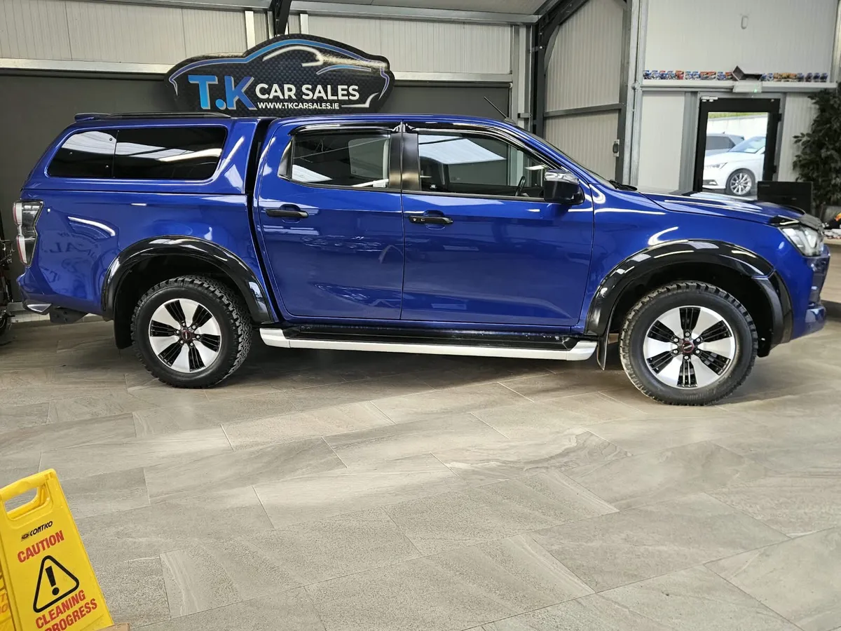 22 ISUZU  D-MAX DL40 AUTO 165 BHP - Image 2