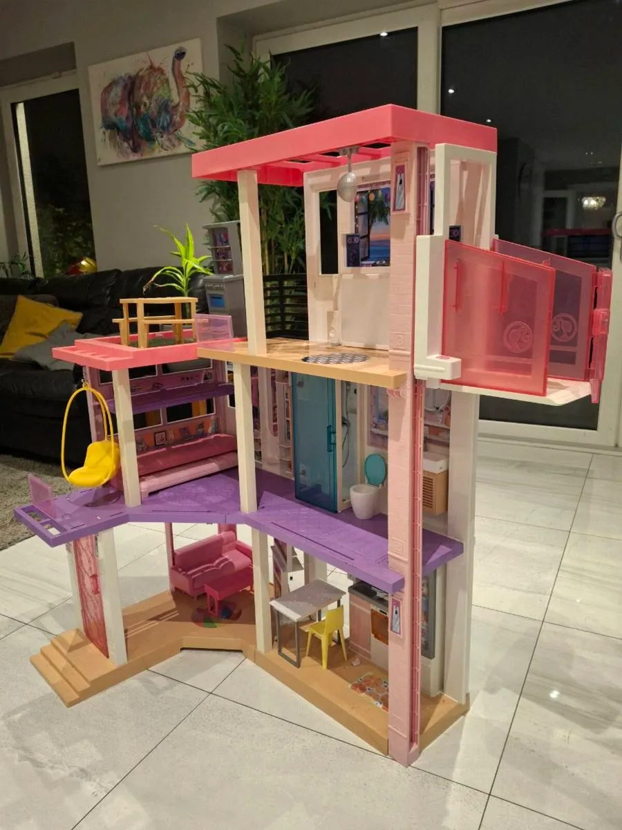 Barbie Dreamhouse - Image 1
