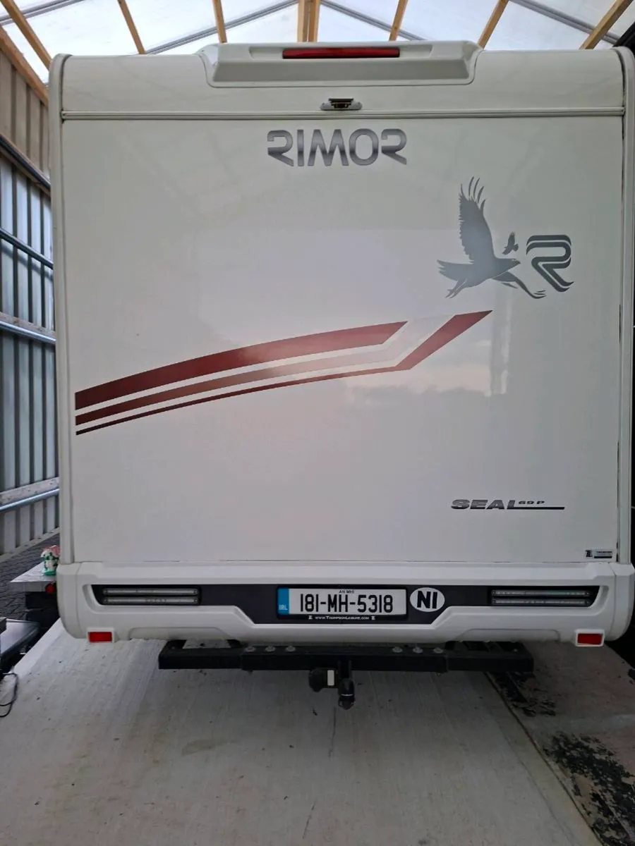 Camper van - Image 4