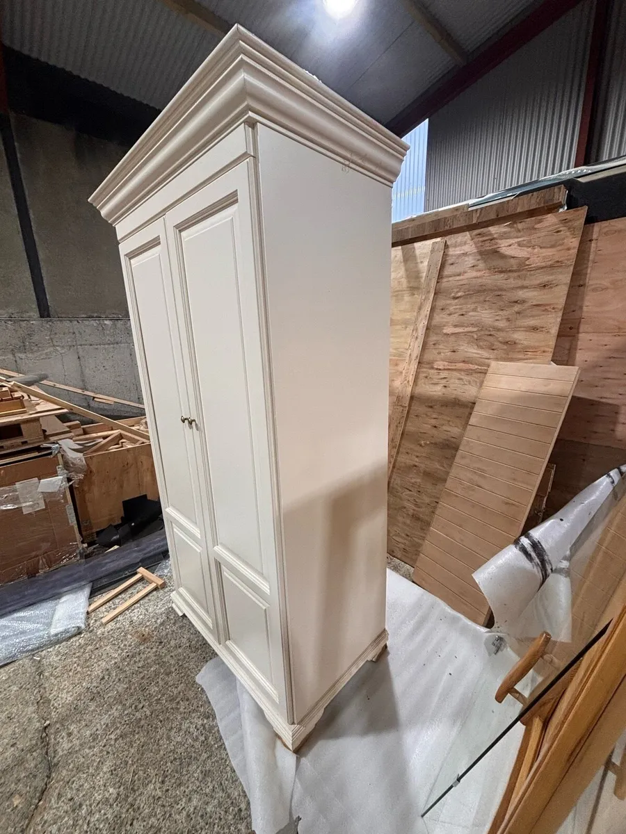 Wardrobe - Image 2