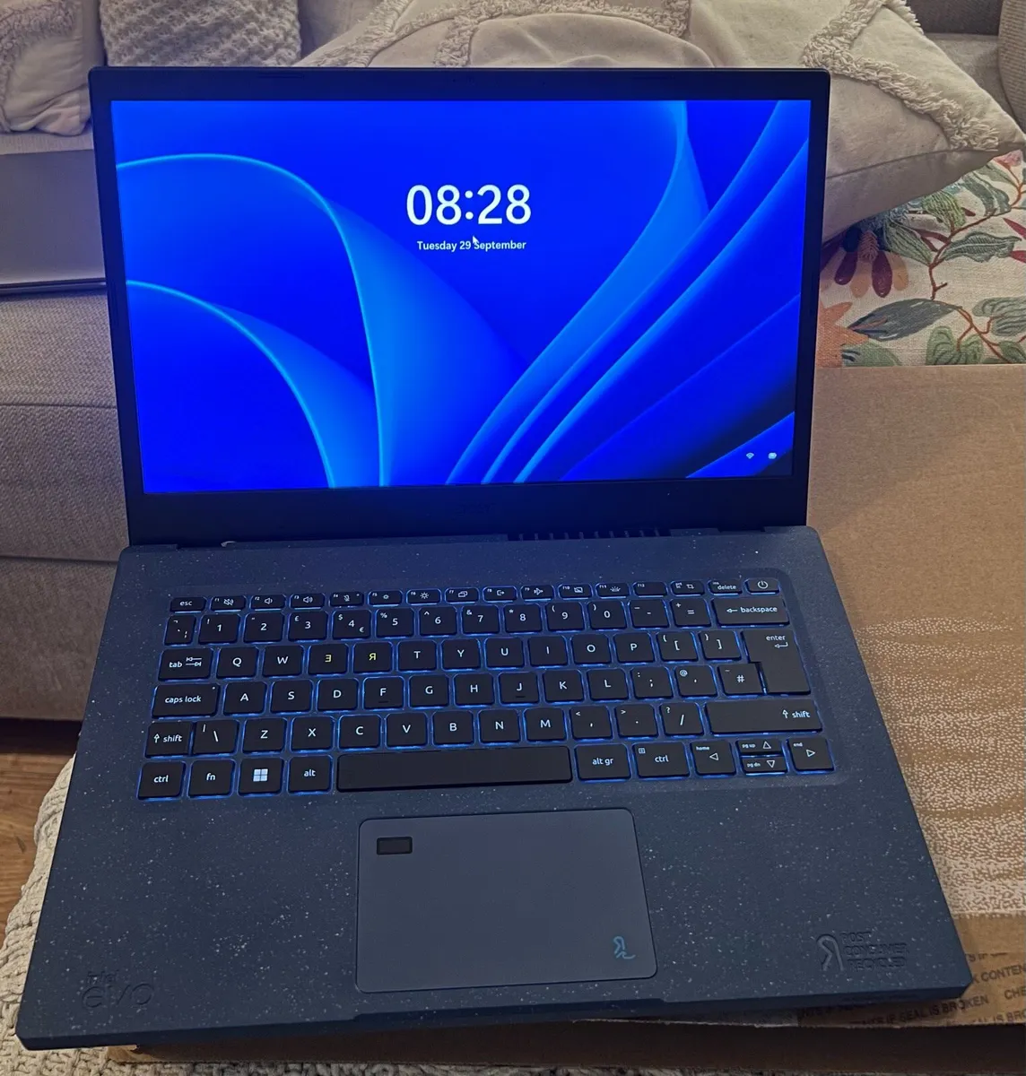 Acer Aspire Vero i7 | 16GB RAM, 1TB SSD | LIKE NEW - Image 1