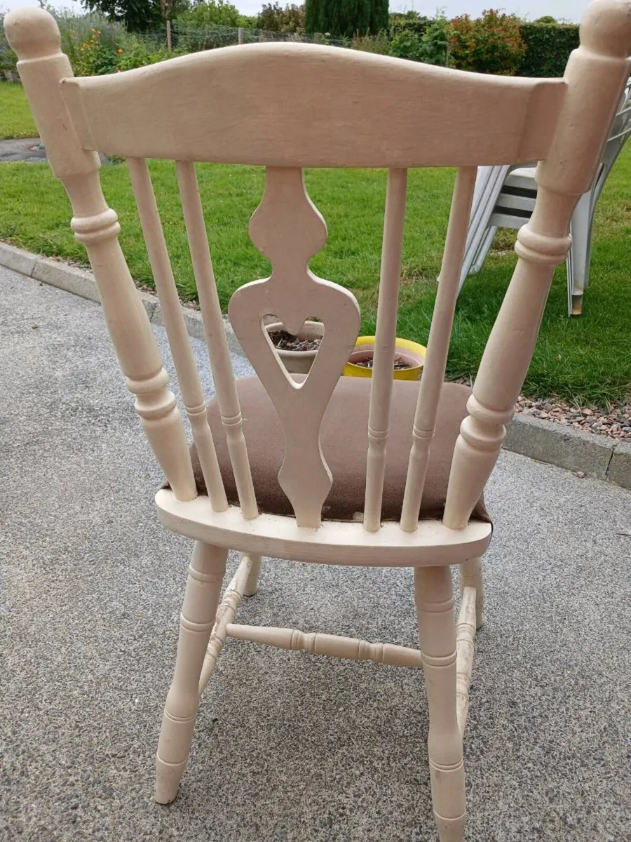 Chairs - Image 3