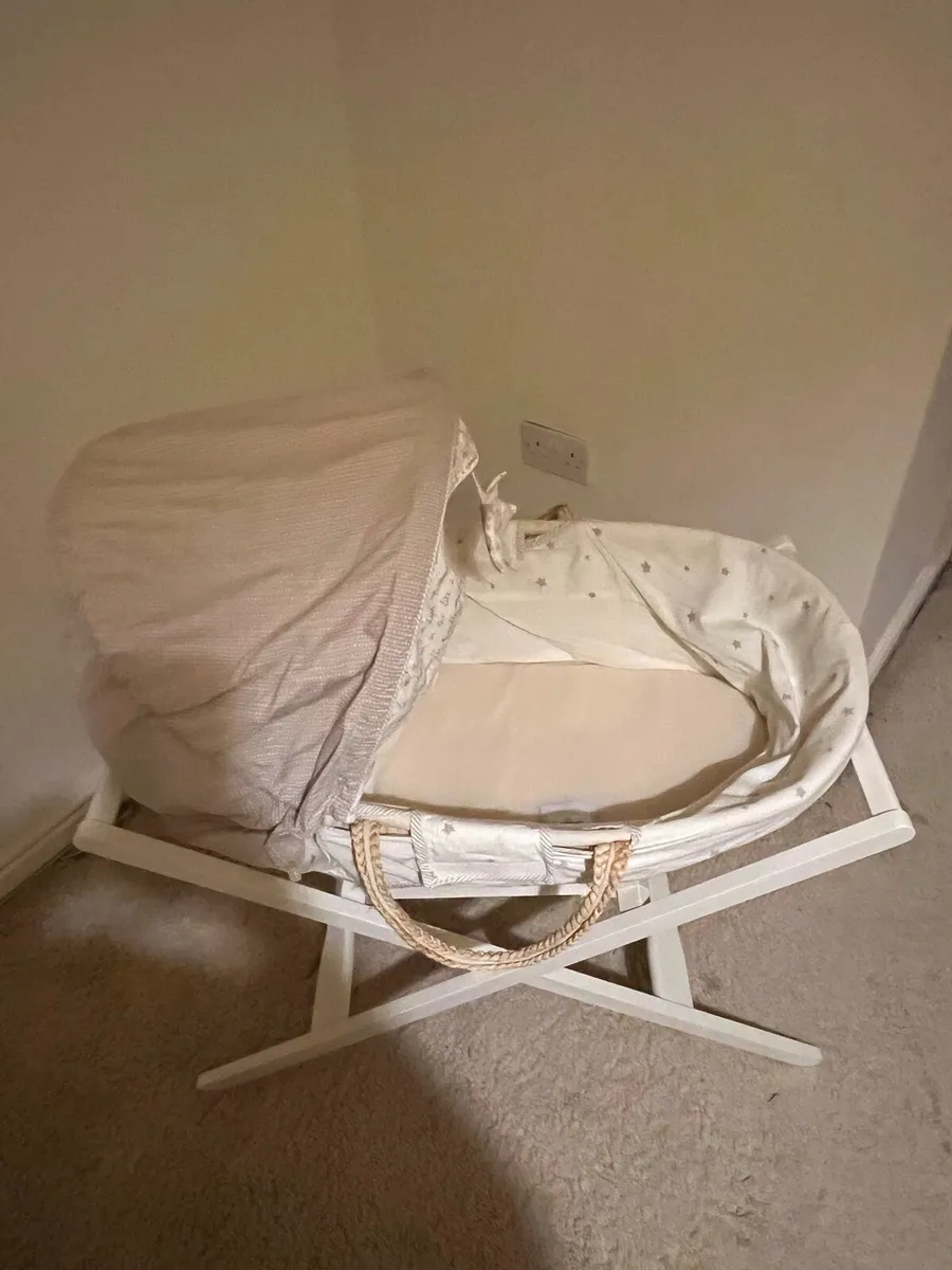Moses Basket - Image 3