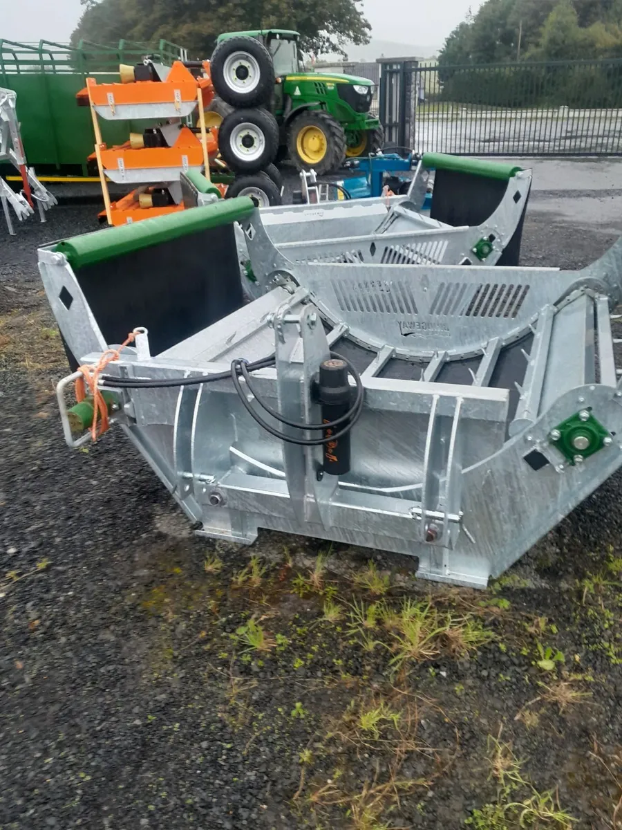 Bridgeway diamond bale unwinder - Image 1
