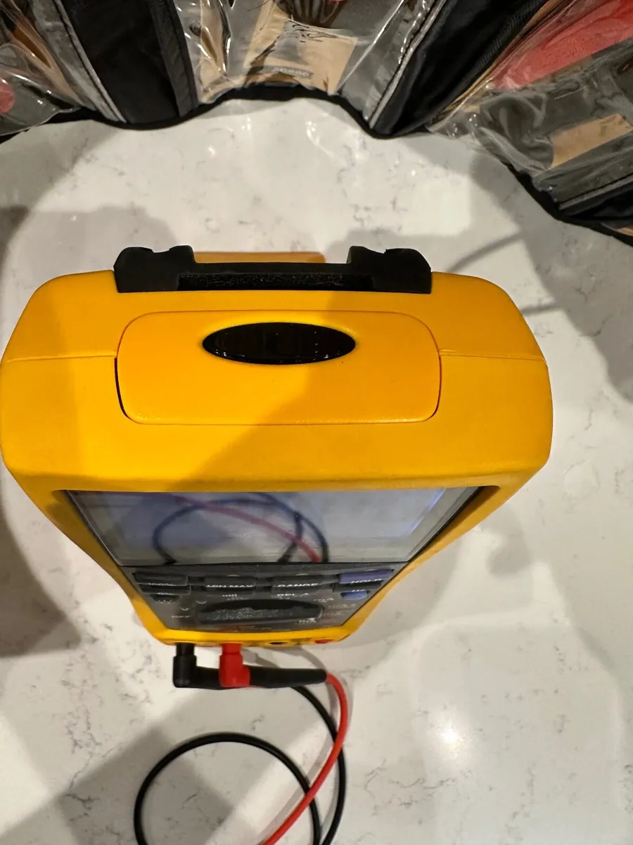 Fluke 789 Process Meter - Image 2