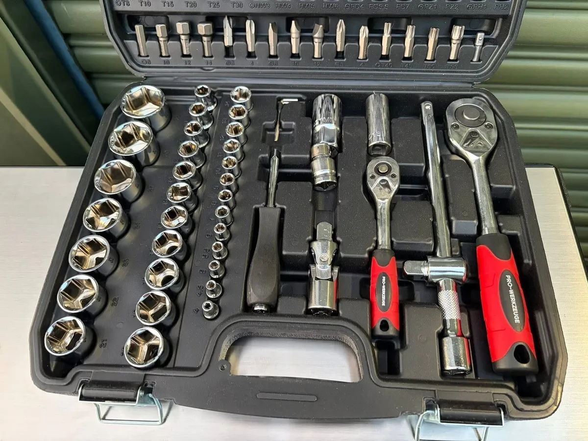 Brand New 100 Piece Socket Set – 1/2″ & 1/4″ Drive - Image 3