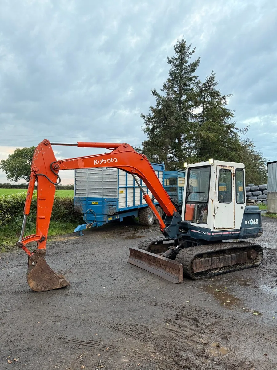 Kubota KX045 Digger - Image 3