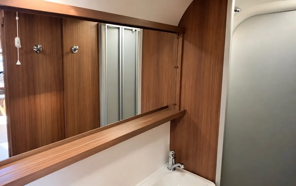 2019 Bailey Pegasus Grande Brindisi 8ft Wide - Image 4
