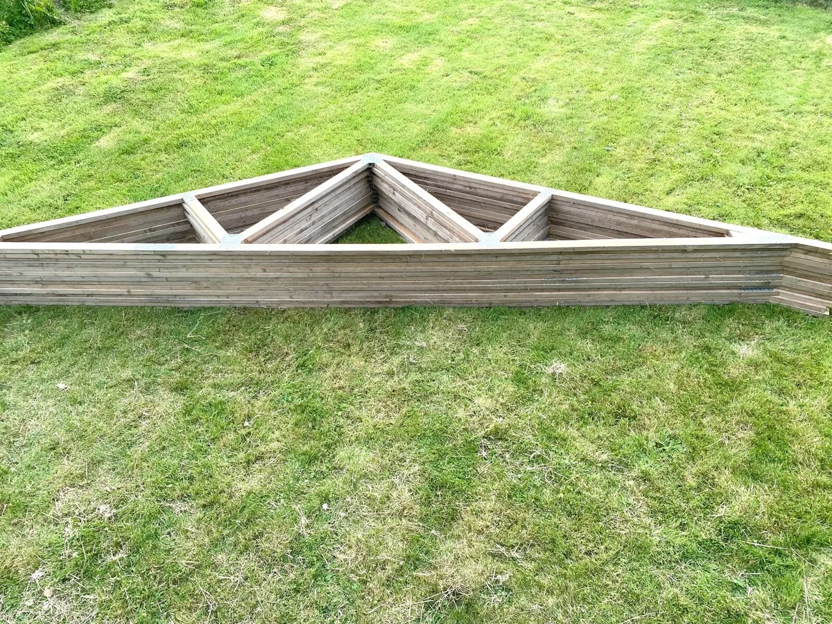 Roof Trusses 14 - Image 4