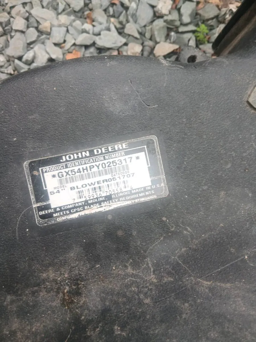 John deere 3 bag powerflow grass collector - Image 1