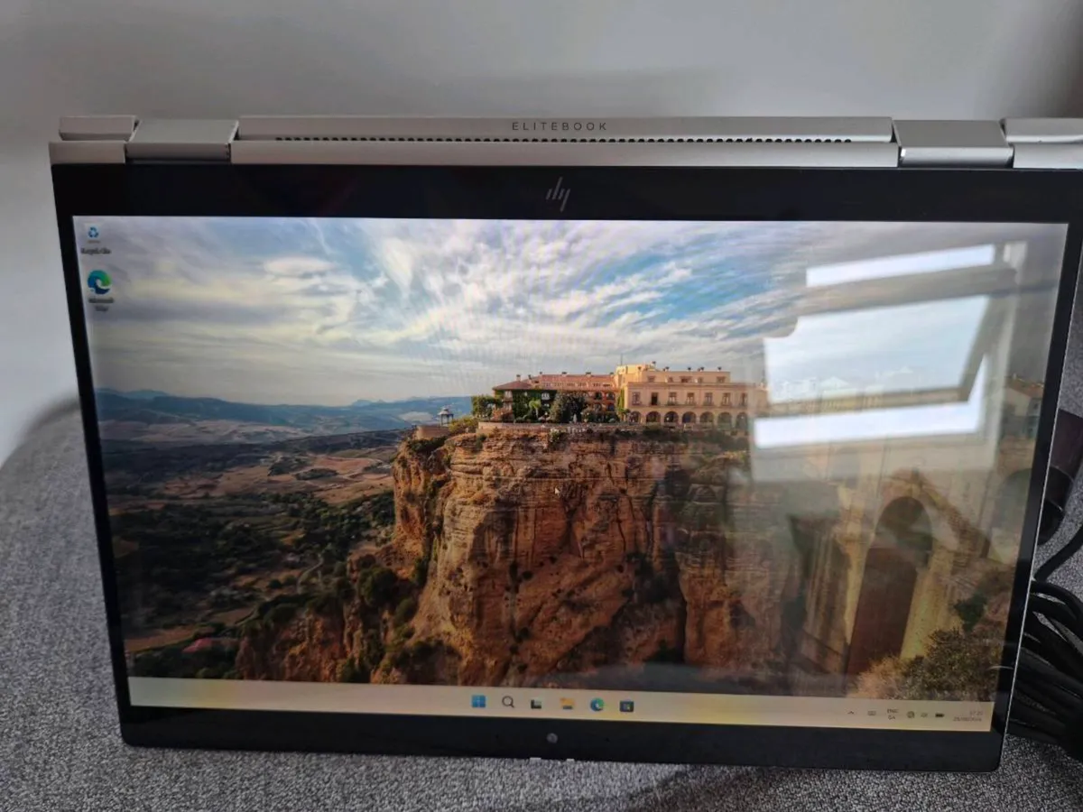 HP Laptop, EliteBook x360 1040 G6 - Image 3