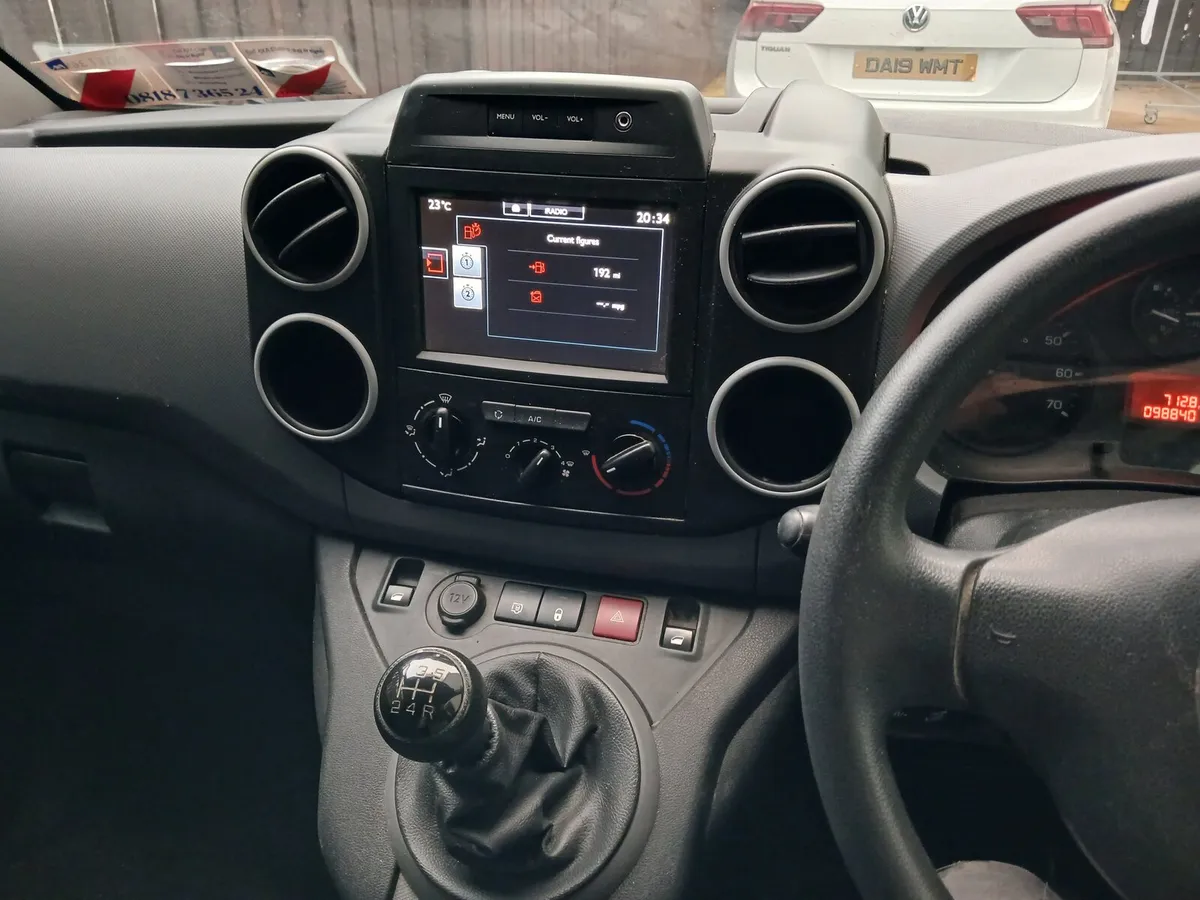 Citroen Berlingo 2018 - Image 2