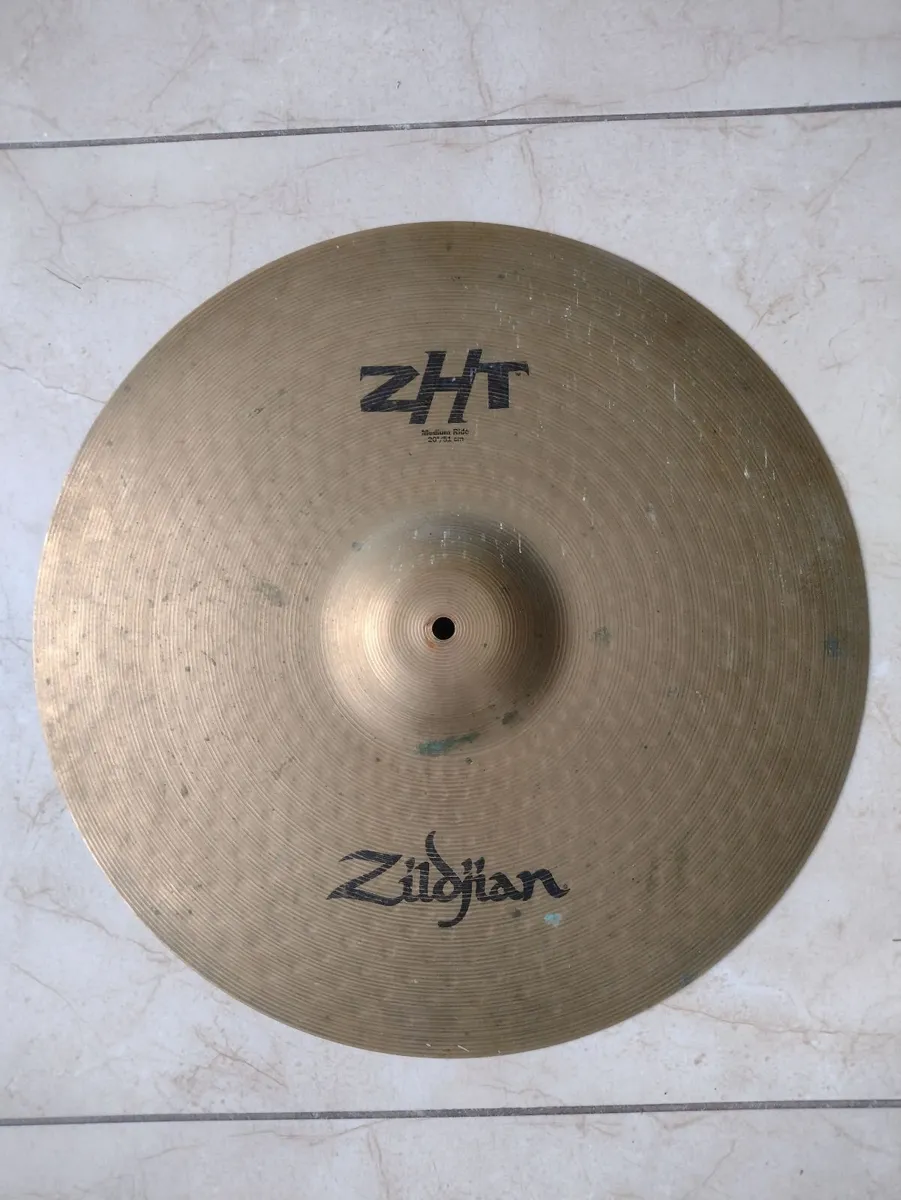 Zildjian ZHT 20" Ride Cymbal.