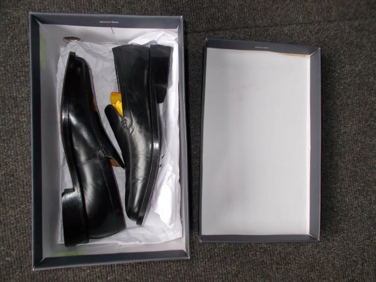 Men's Black Leather Shoes *NEW* - Image 1
