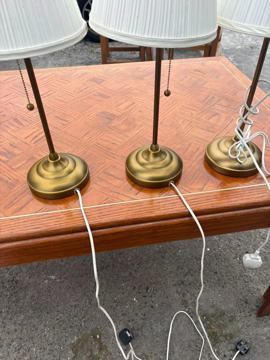 Set of 3 Brass-Effect Table Lamps with Shades - Image 3