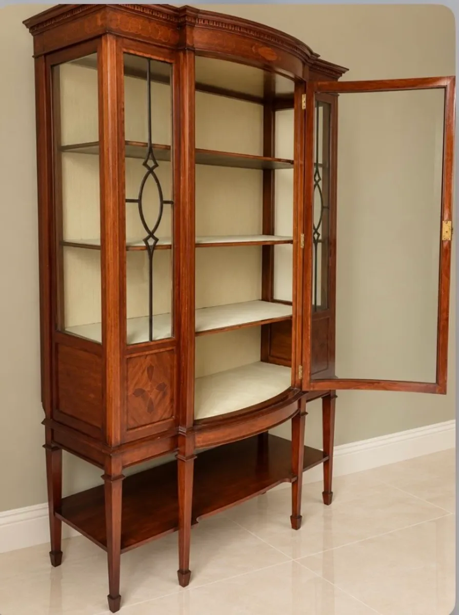 Edwardian Bow Front Rosewood tall cabinet - Image 1
