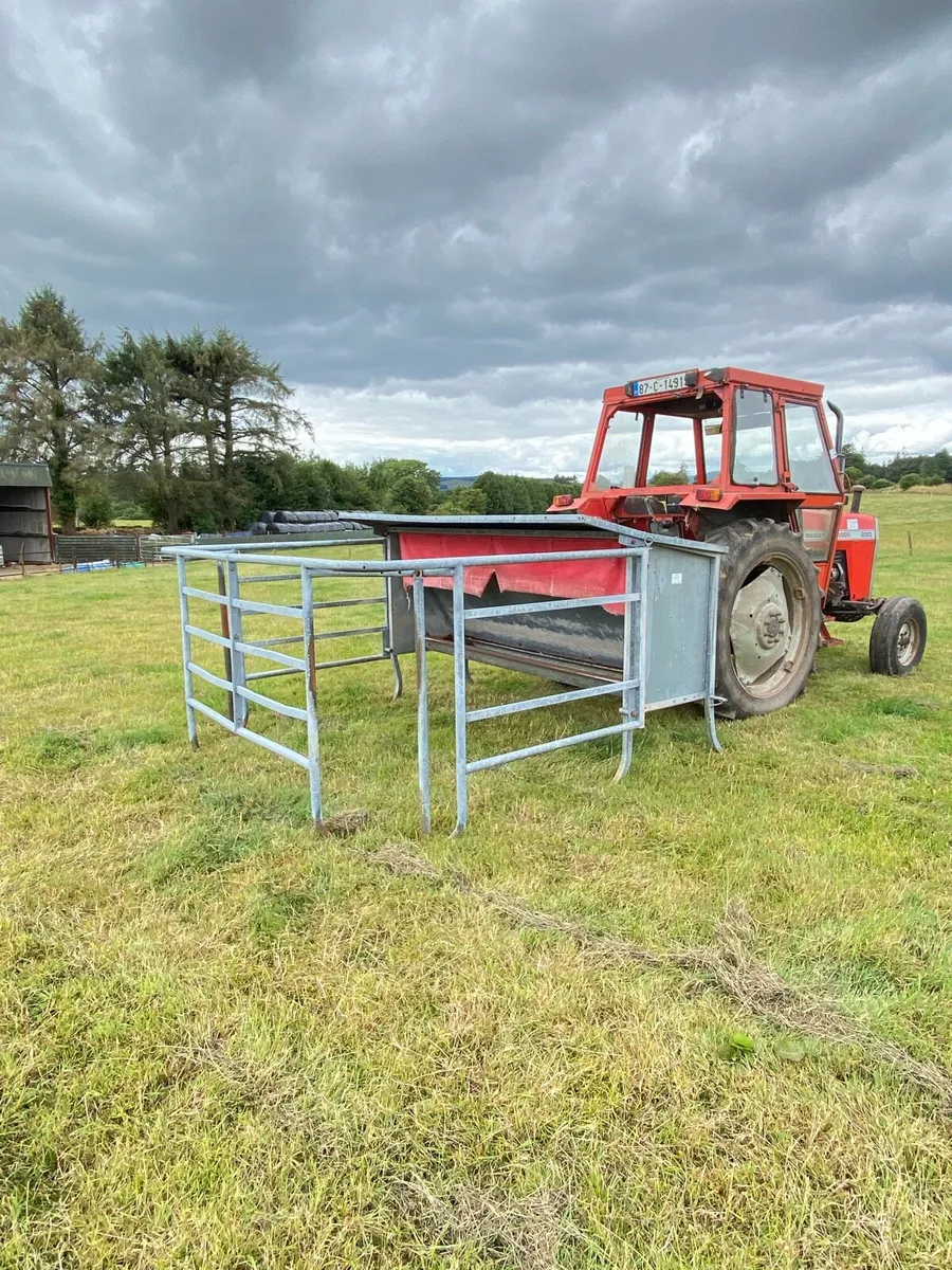 Calf Creep Feeder 8ft - Image 1