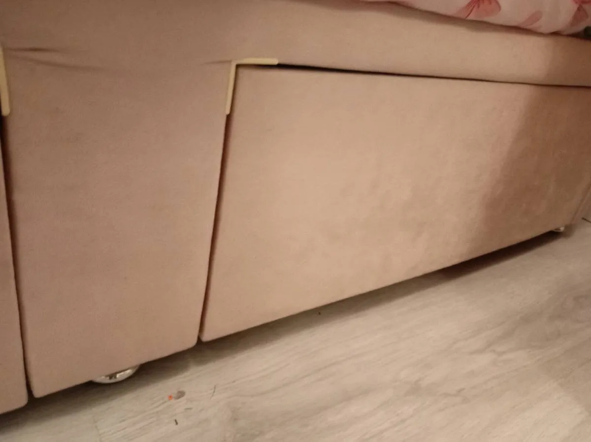 Single bed - Image 3
