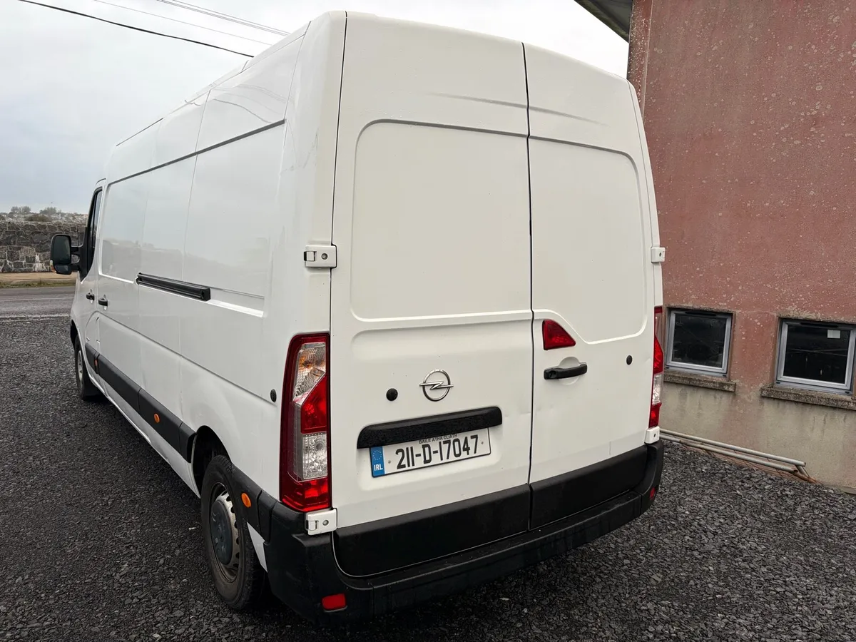 2021 Opel Movano - Image 4