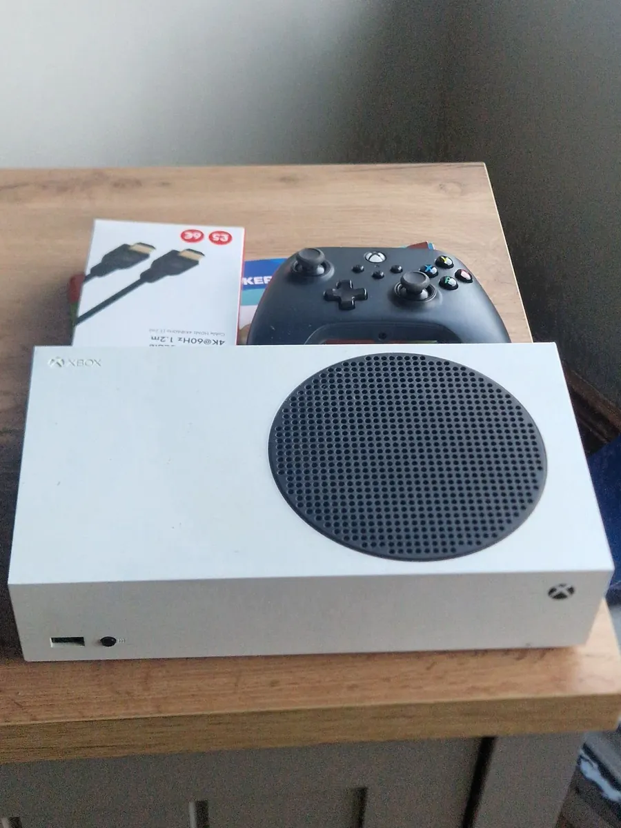 Xbox series s like new