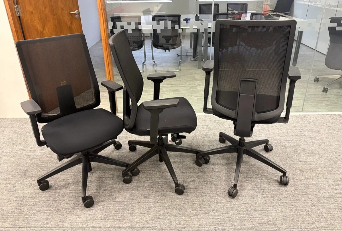 Sedus se:do pro 2 Ergonomic Office Chairs x 20 - Image 1