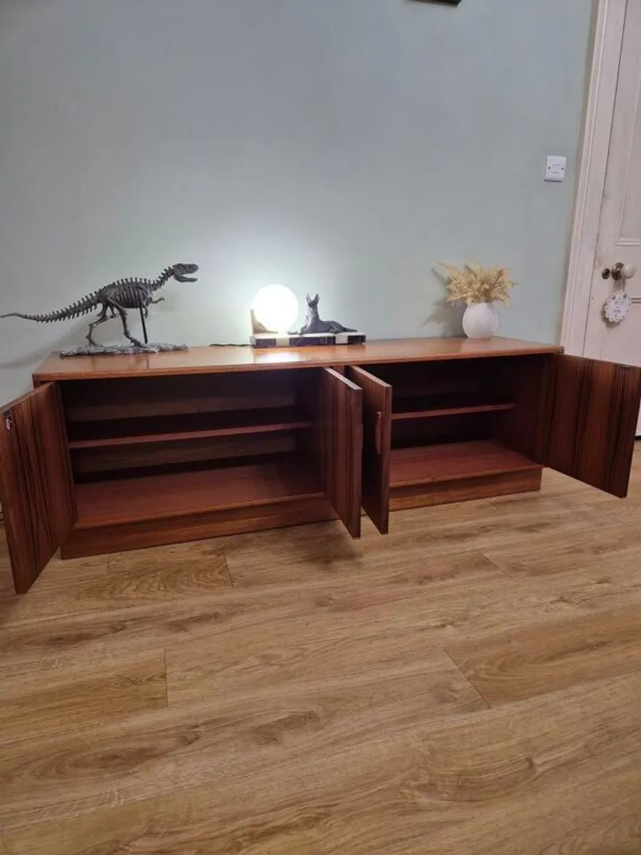 Mid Century sideboard - Image 3