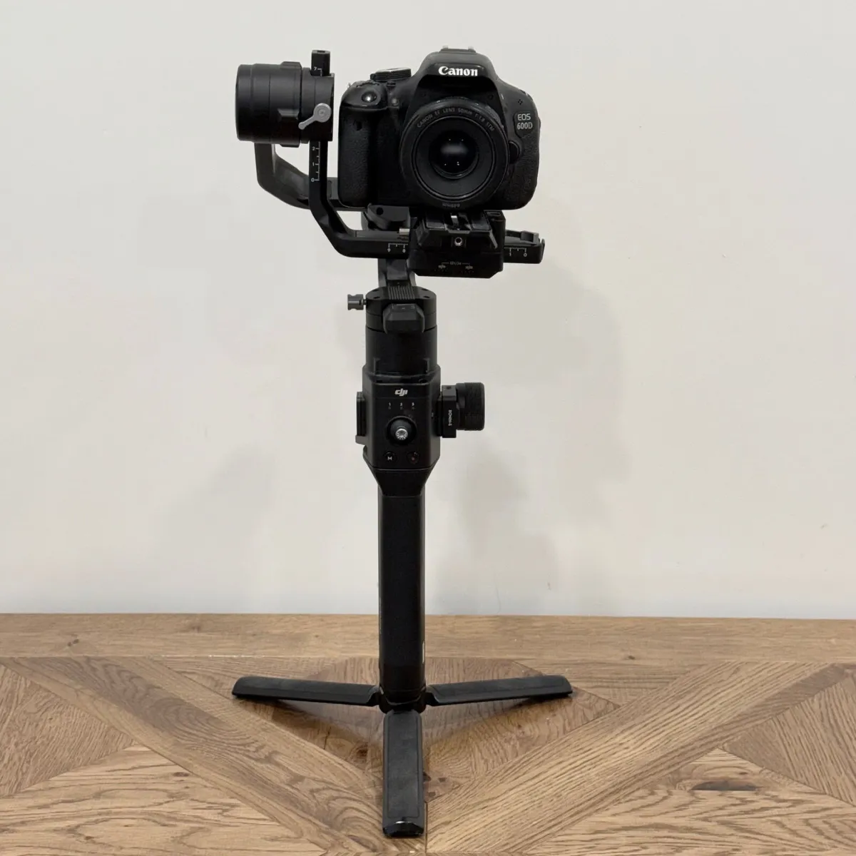DJI Ronin-S Handheld 3-Axis Gimbal Stabilizer - Image 4