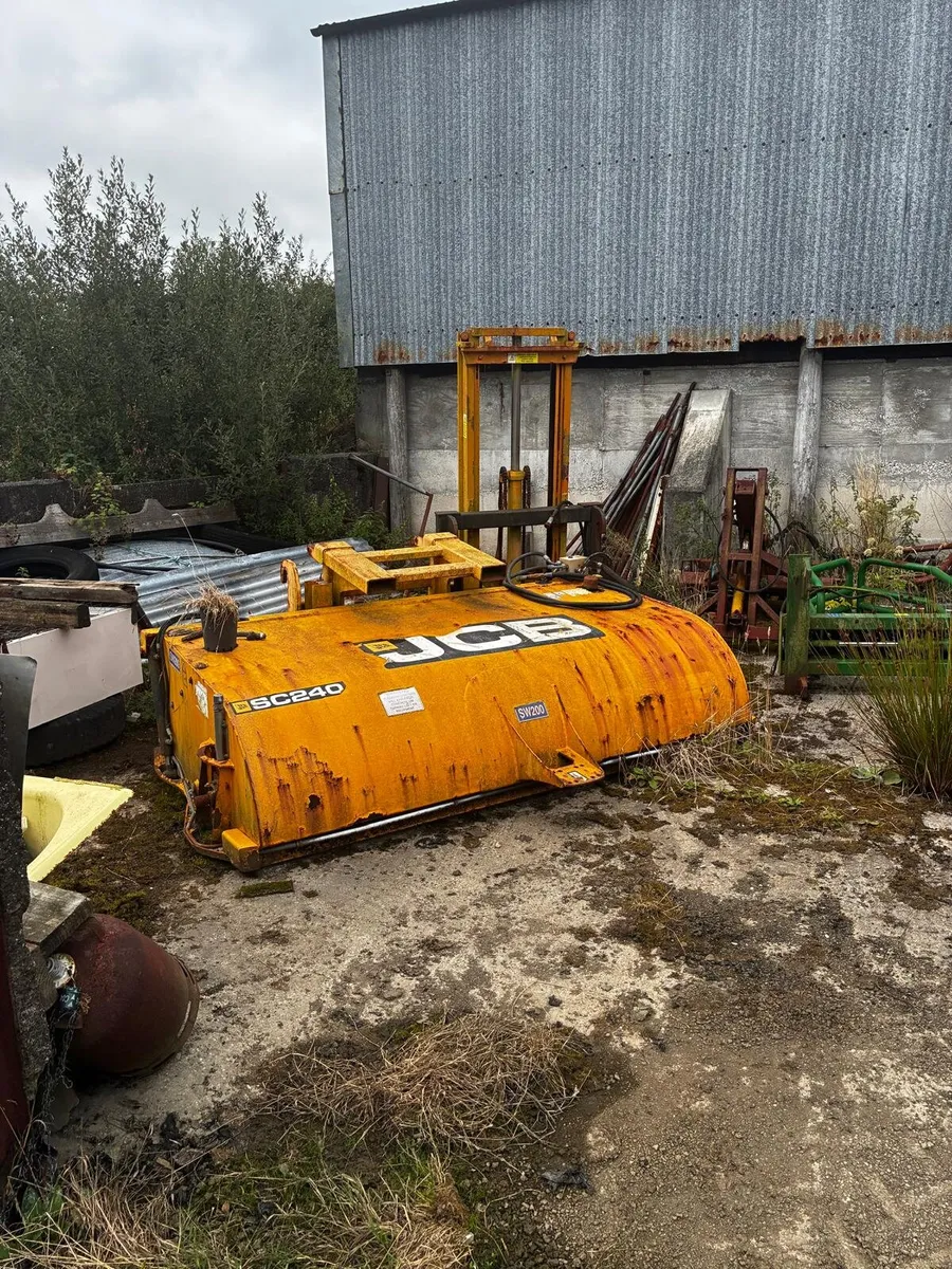 Jcb sweeper - Image 2