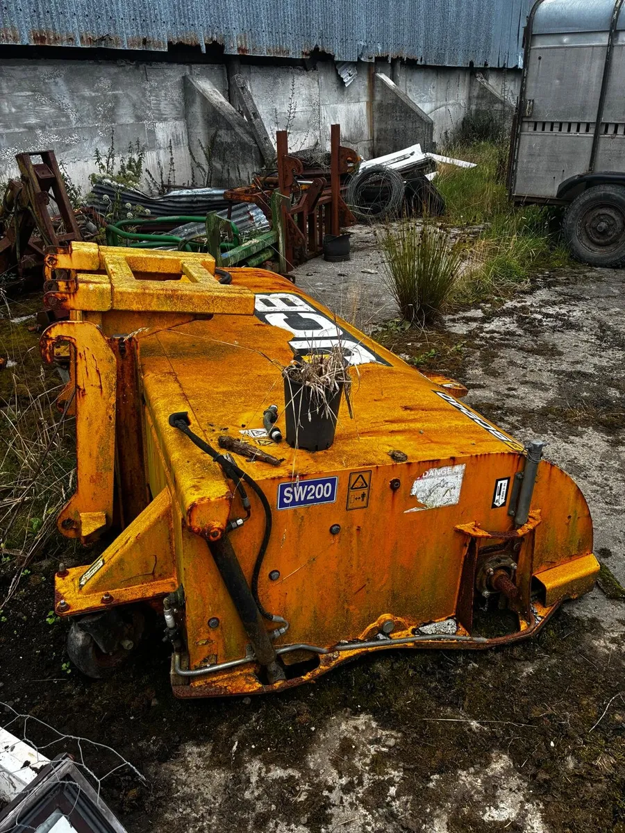 Jcb sweeper - Image 4