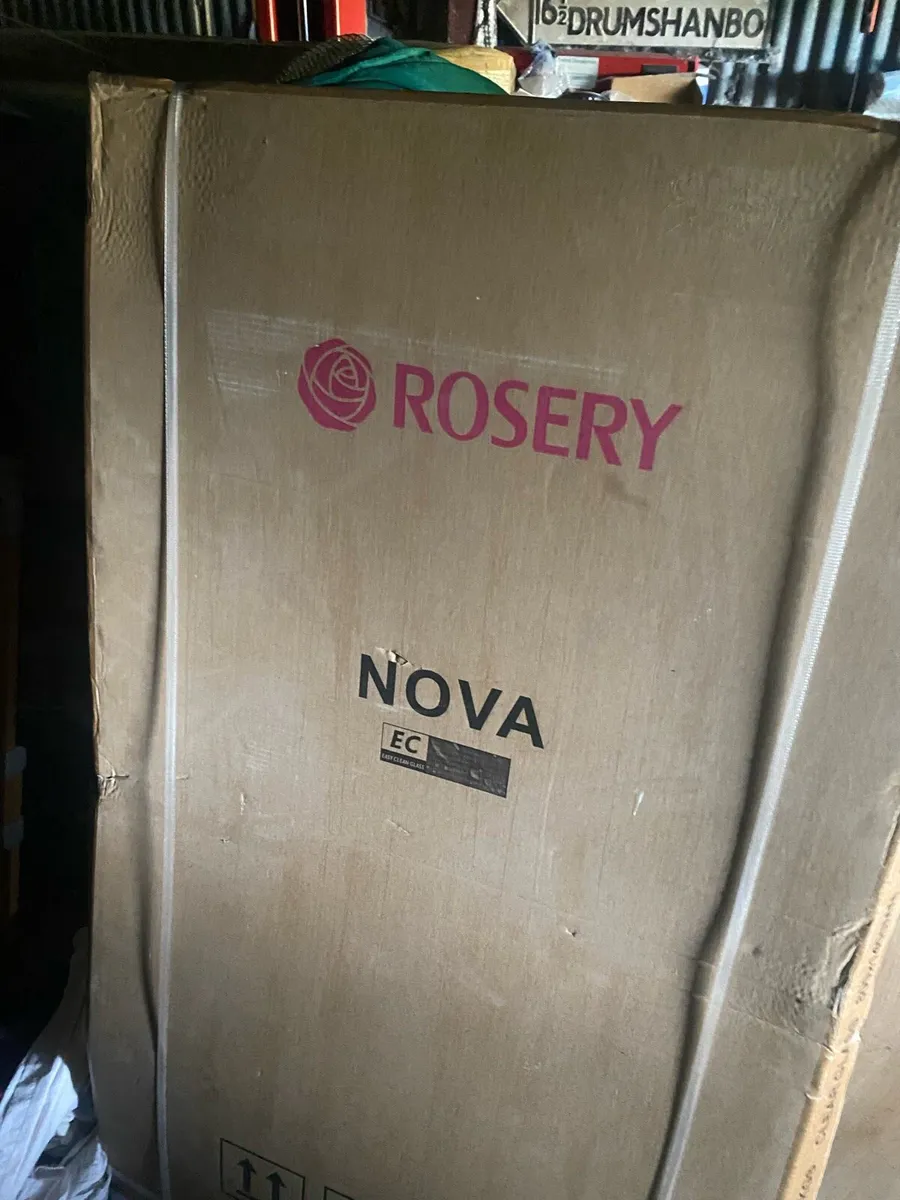 Rosery nova bath screen - Image 1