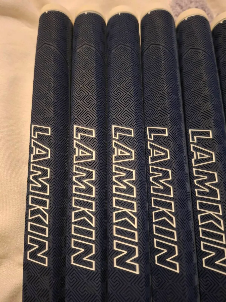 8 x New Putter Grips - Image 3