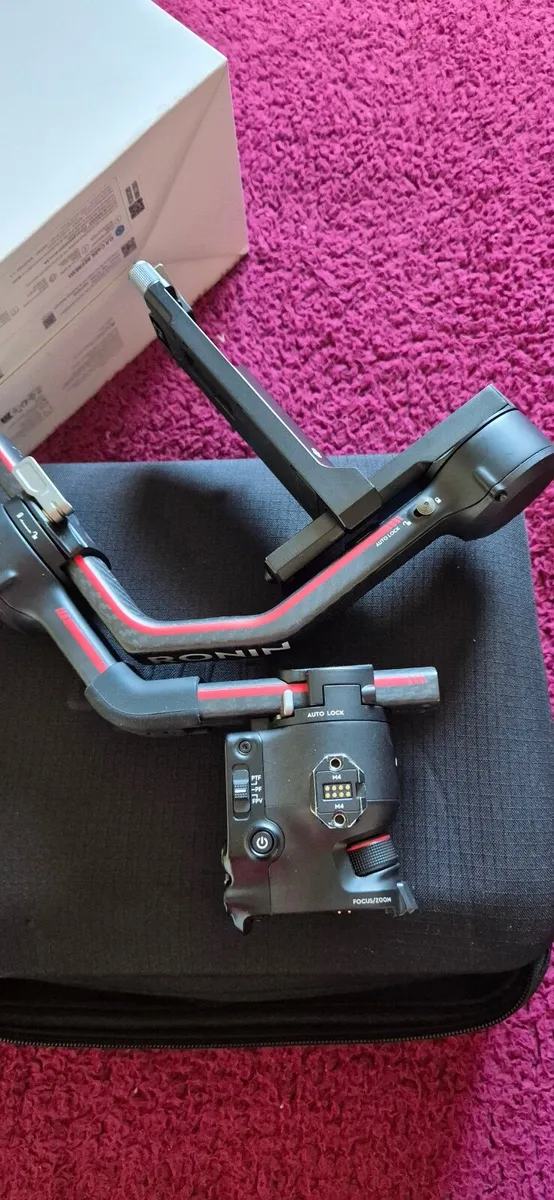 DJI Ronin RS3 Pro Combo Gimbal - Like new - Image 4