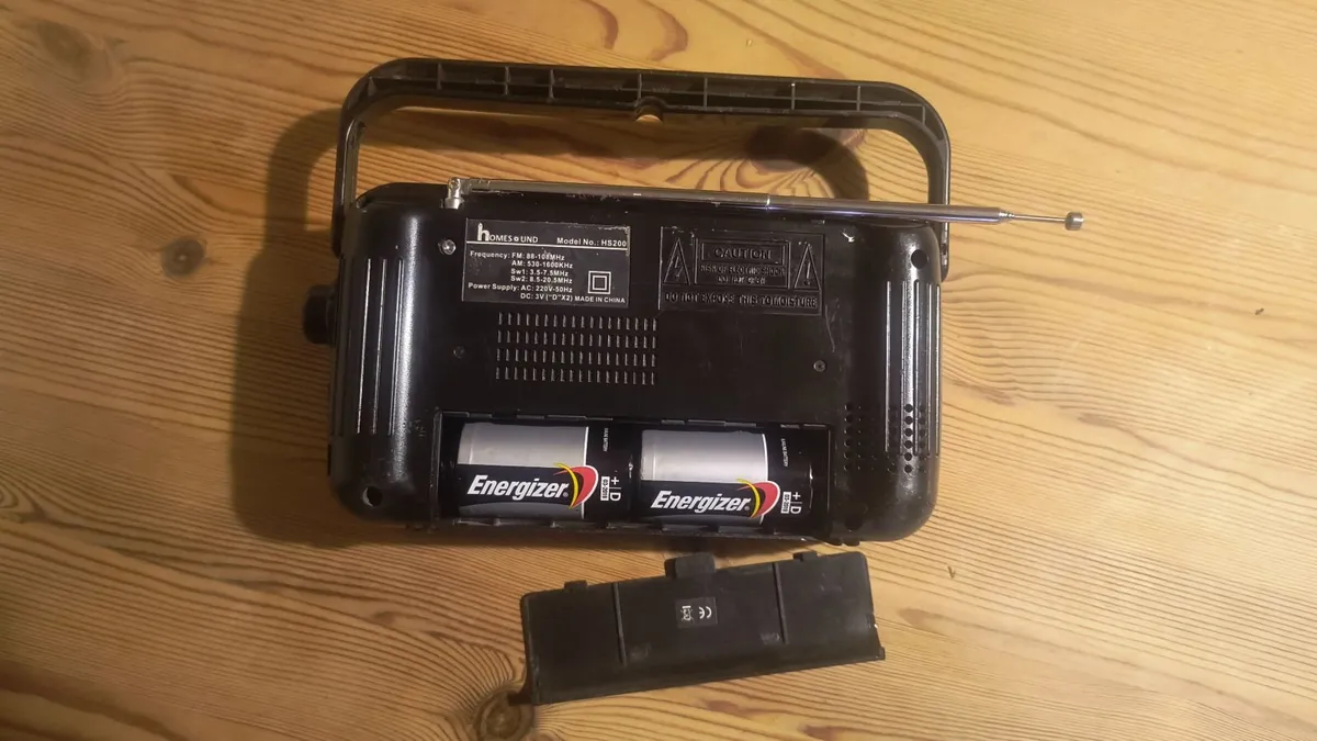 Fm radio Portable quad-band - Image 4
