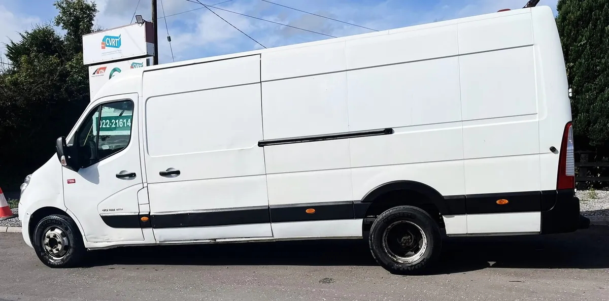 2016 master - Image 4