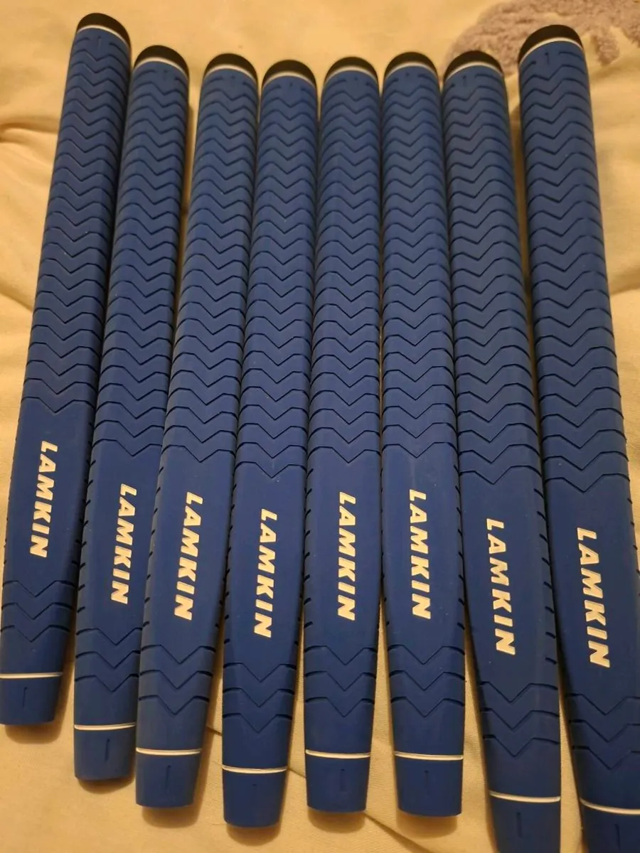 8 x New Putter Grips - Image 1