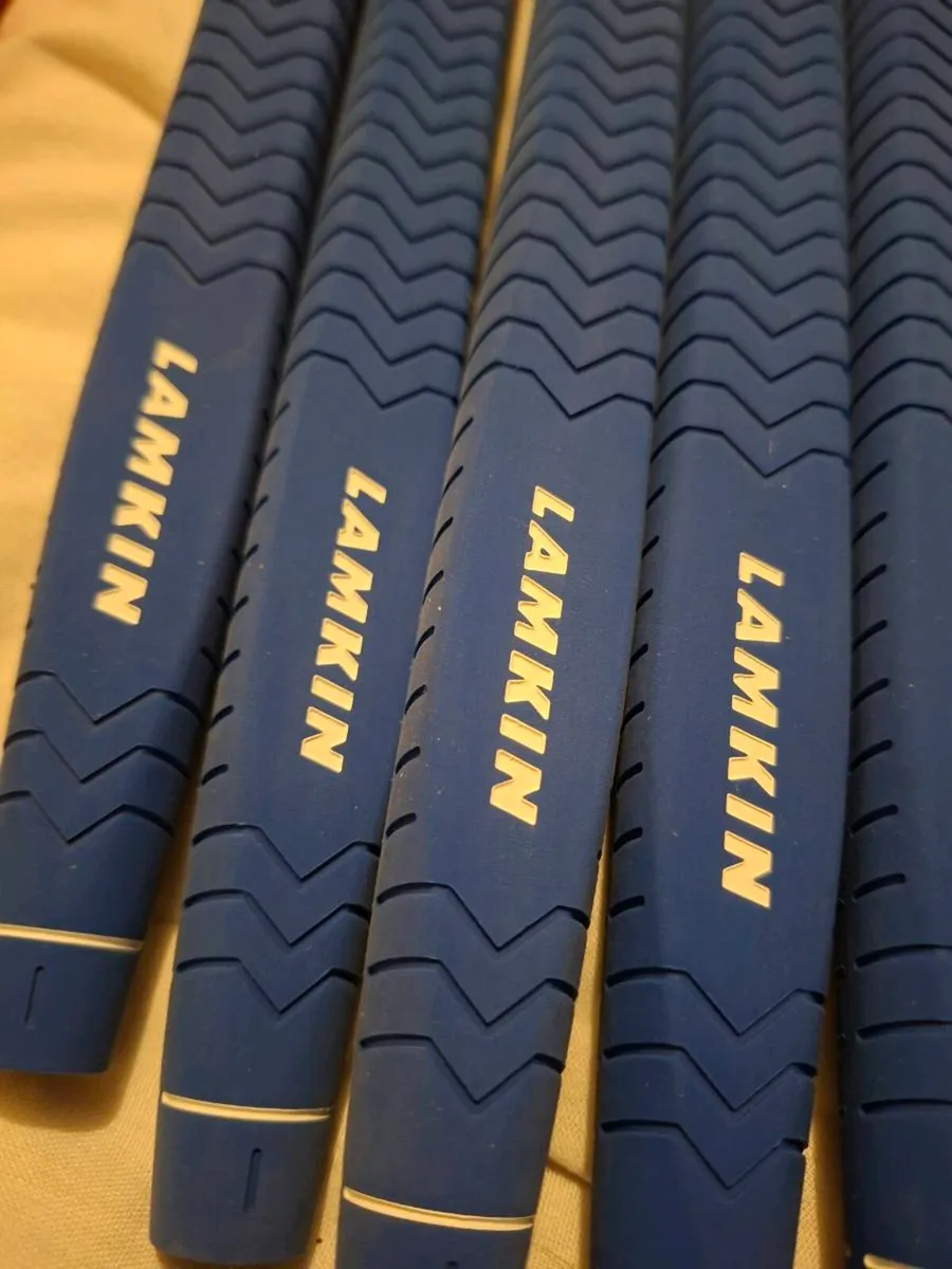 8 x New Putter Grips - Image 2
