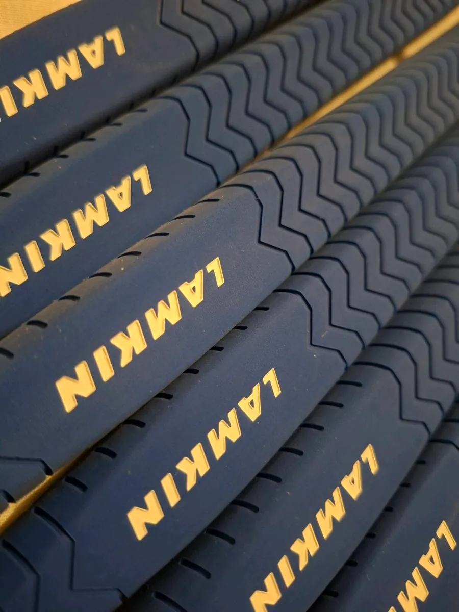 8 x New Putter Grips - Image 3