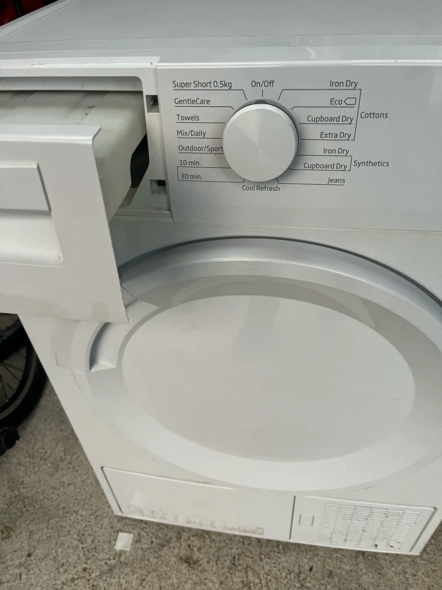 Beko 8kg condenser dryer - Image 2